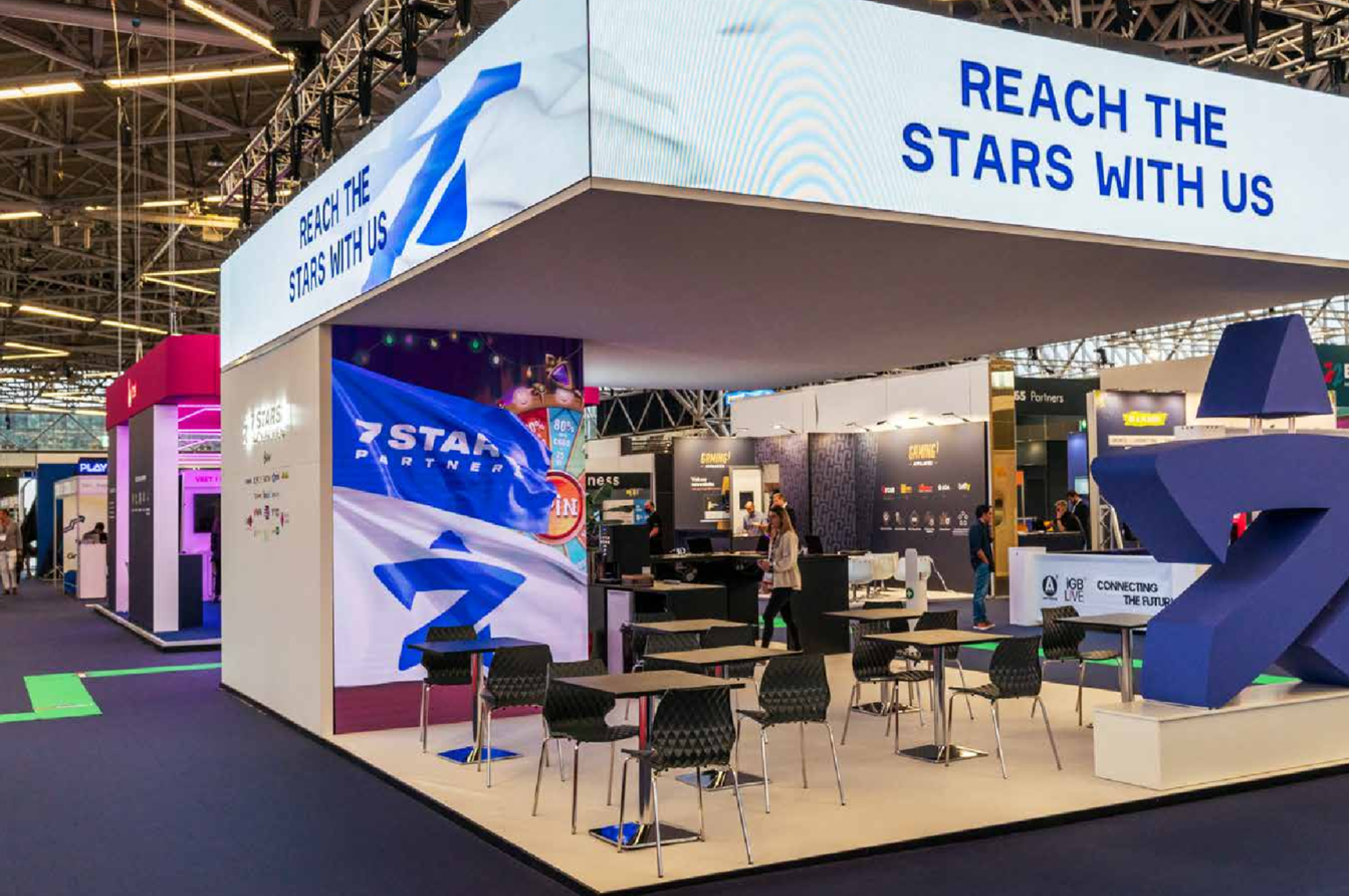 AUTOMECHANIKA Panel LED (2)